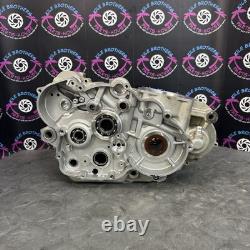 00 2003 ktm 450 SX LEFT RIGHT ENGINE CRANKCASE CRANK CASES BLOCK 14MM CASE SET