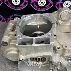 00 2003 ktm 450 SX LEFT RIGHT ENGINE CRANKCASE CRANK CASES BLOCK 14MM CASE SET