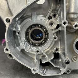 2017 kawasaki kx250f LEFT RIGHT ENGINE CRANKCASE CRANK CASES BLOCK CASE SET