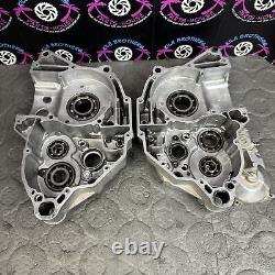 2017 kawasaki kx250f LEFT RIGHT ENGINE CRANKCASE CRANK CASES BLOCK CASE SET