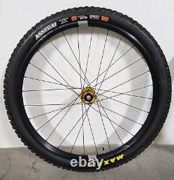 Crank Brothers Synthesis DH Wheelset with Maxxis Tires 20x110 (F) 12x150 (R)