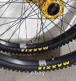 Crank Brothers Synthesis DH Wheelset with Maxxis Tires 20x110 (F) 12x150 (R)