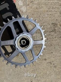 Nouvelle manivelle en carbone TRS Race Ethirteen 175 mm 12 vitesses 34T